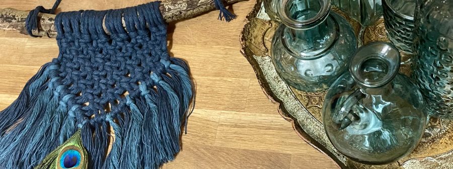 macrame hanger 81a425a8